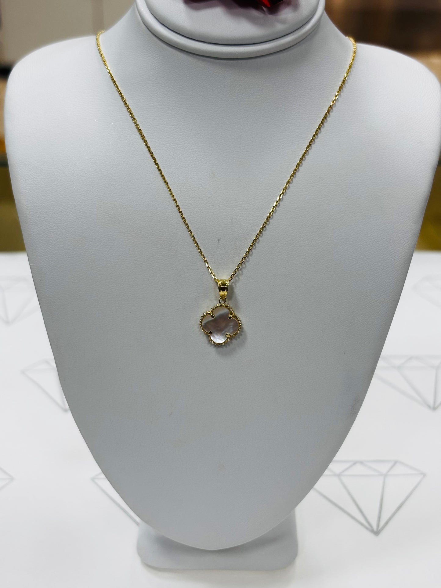 14K MOP Clover Pend+Chain