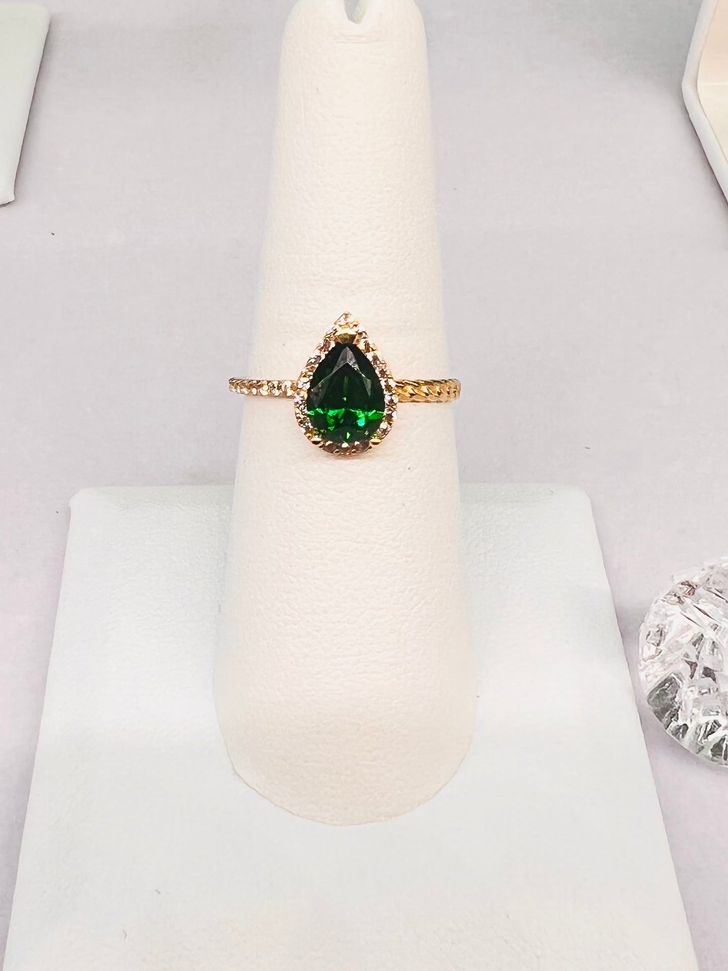 14k Syn. Emerald Ring